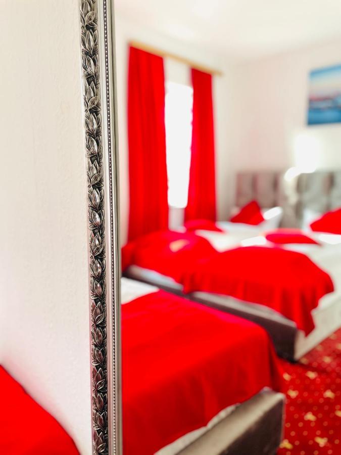 Hotel 66 Hotel 2*