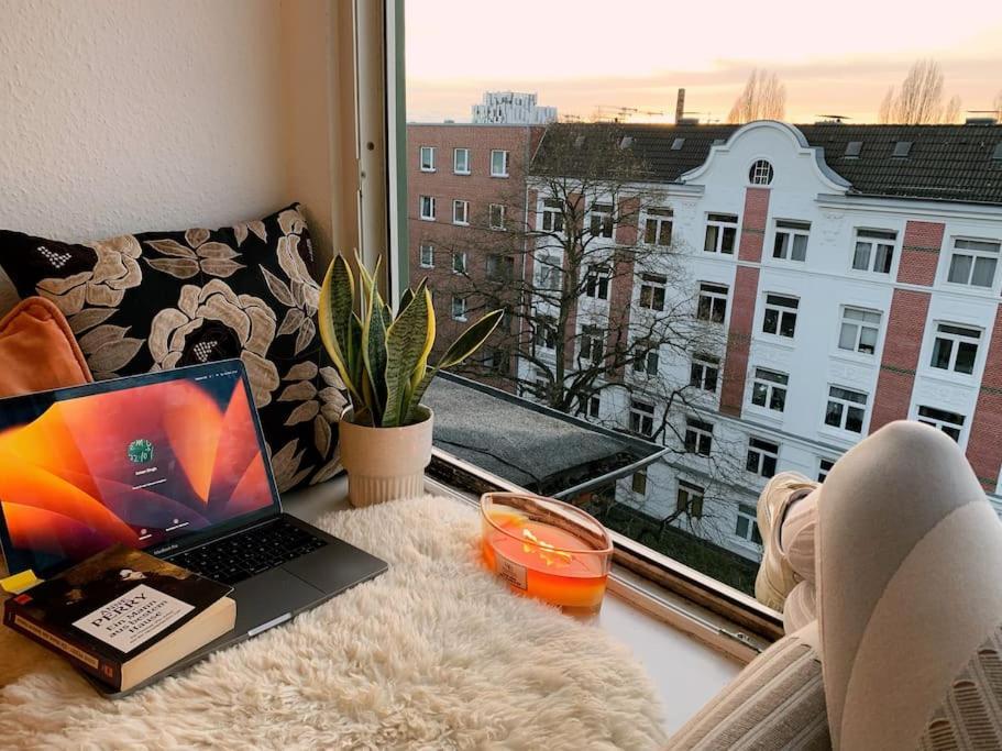 Artist Apartment, Skyline View & Breakfast Inclusive * Hamburgo