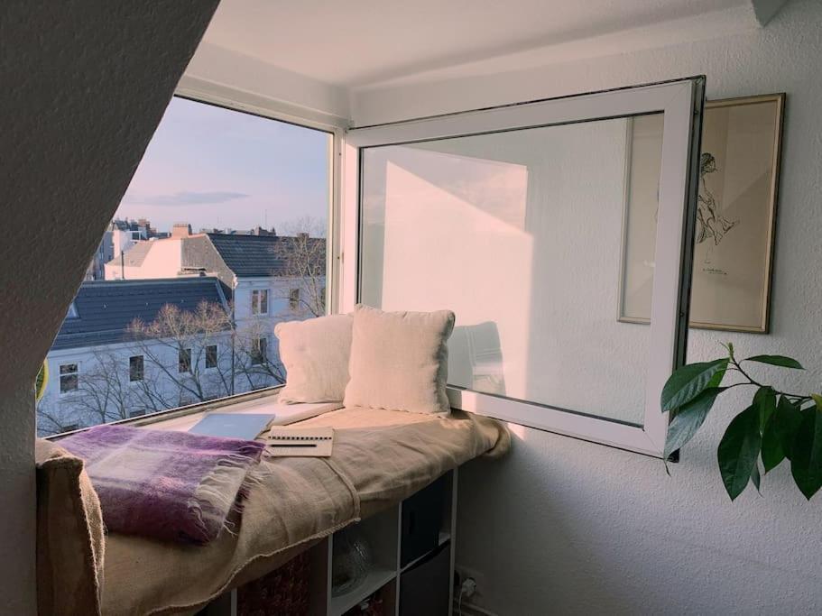 Artist Apartment, Skyline View & Breakfast Inclusive *