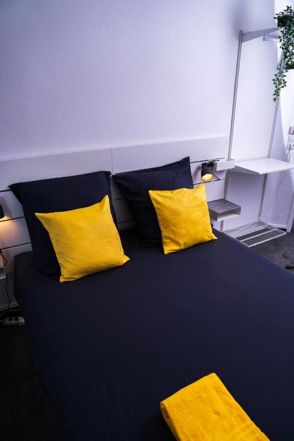 Spacious 3 Bedroom Apartment *