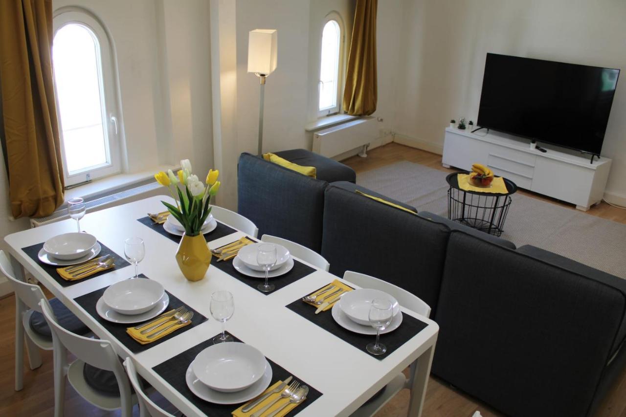 122 Jungfernstieg Apartment *