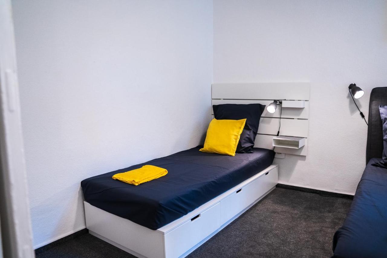 Spacious 3 Bedroom Apartment *