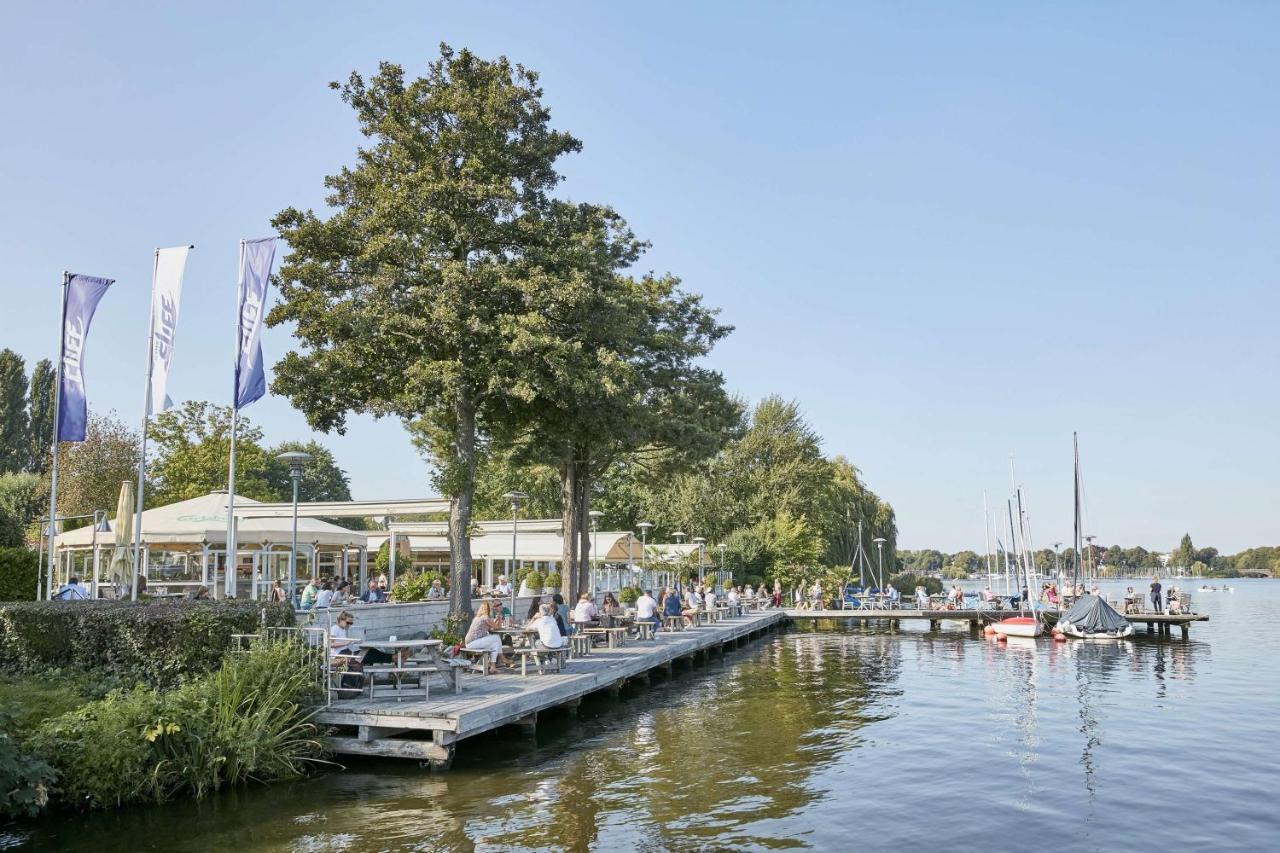 Apartment Wohnen Auf Zwei Etagen In Der Alsterchaussee Hamburg