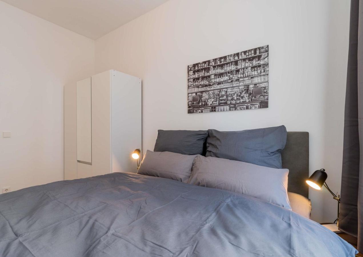 Wohnen Auf Zwei Etagen In Der Alsterchaussee Apartment