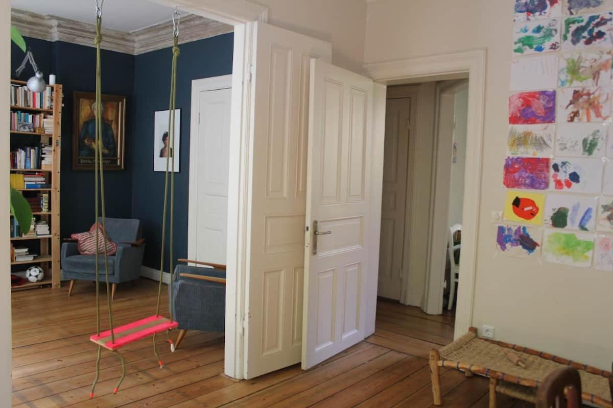 Apartment Family Friendly Funhouse Centrally Located In Ottensen Hamburg