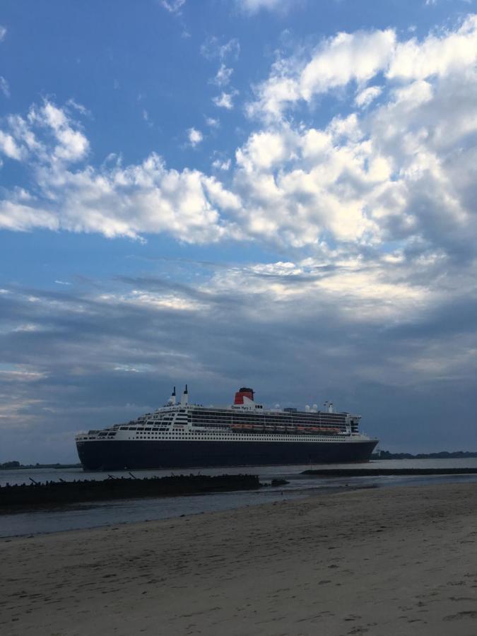 Urlaub Am Elbstrand - In Blankenese Mit Naturblick Hamburg