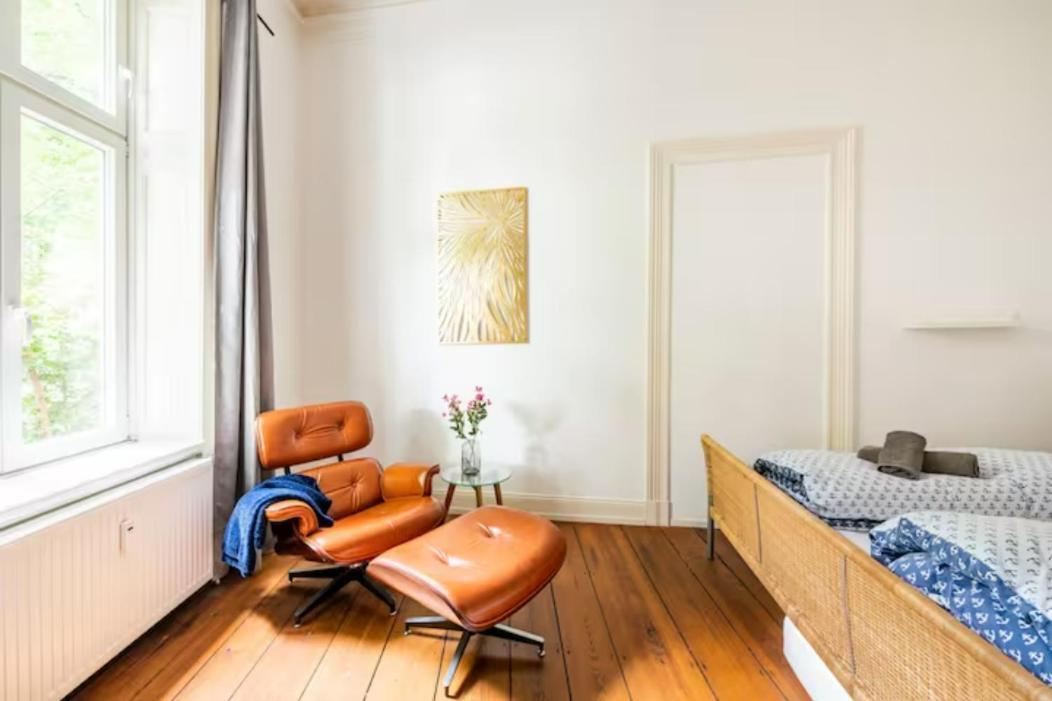 Apartment Großzügige Altbauwohnung In Bestlage Hamburg