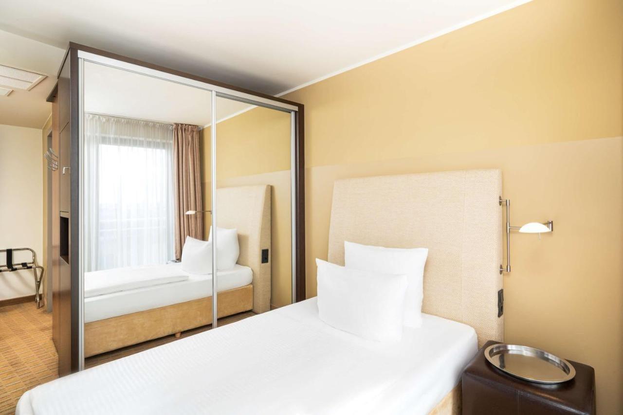 Hotel Elaya Finkenwerder Ehemals The Rilano 4*