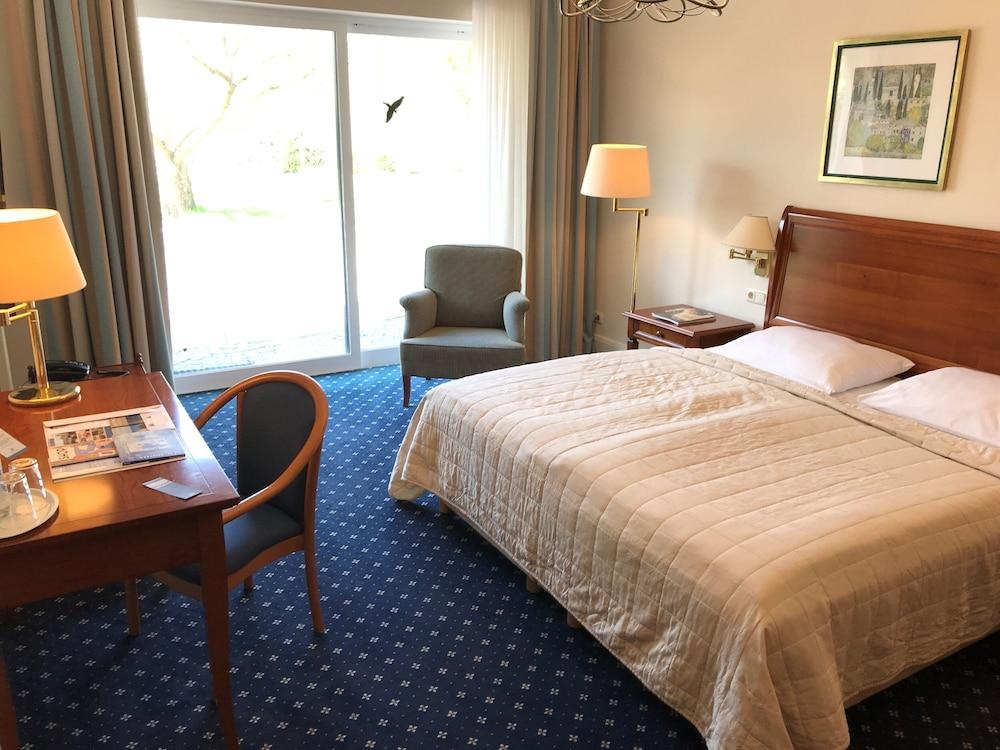 Hotel Kleinhuis Mellingburger Schleuse 4*