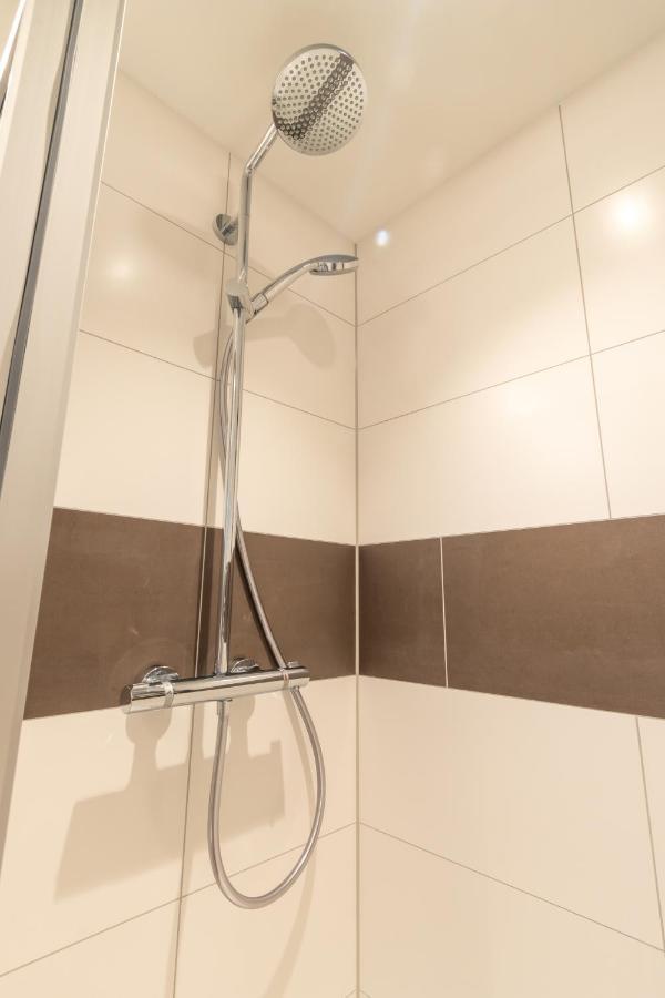 Apartamento Neue Zentrale Souterrain-wohnung 24h Self Check-in *