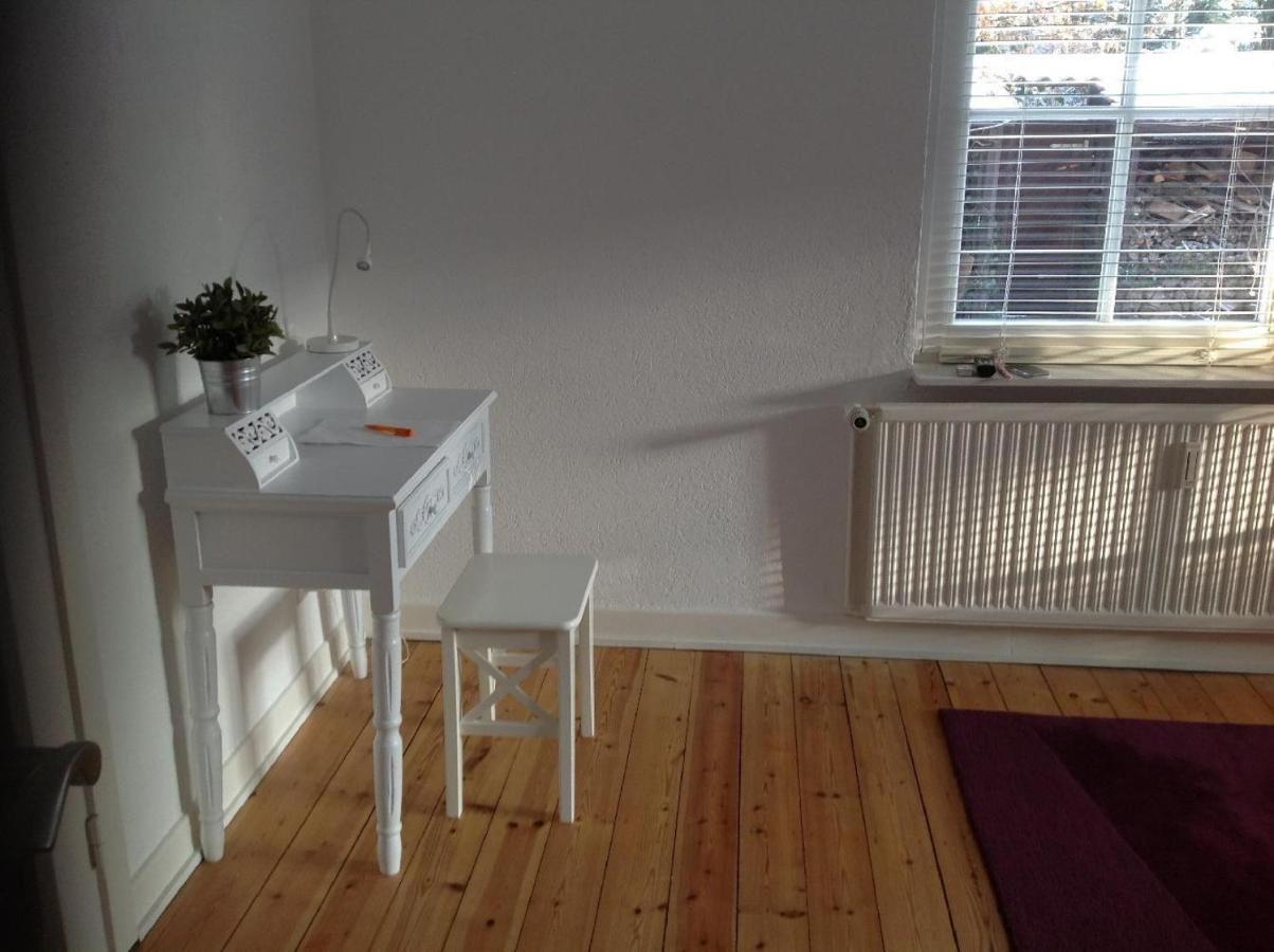Apartment-am-airport Apartment *