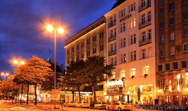 Novum Kronprinz Hauptbahnhof Hotel 3*