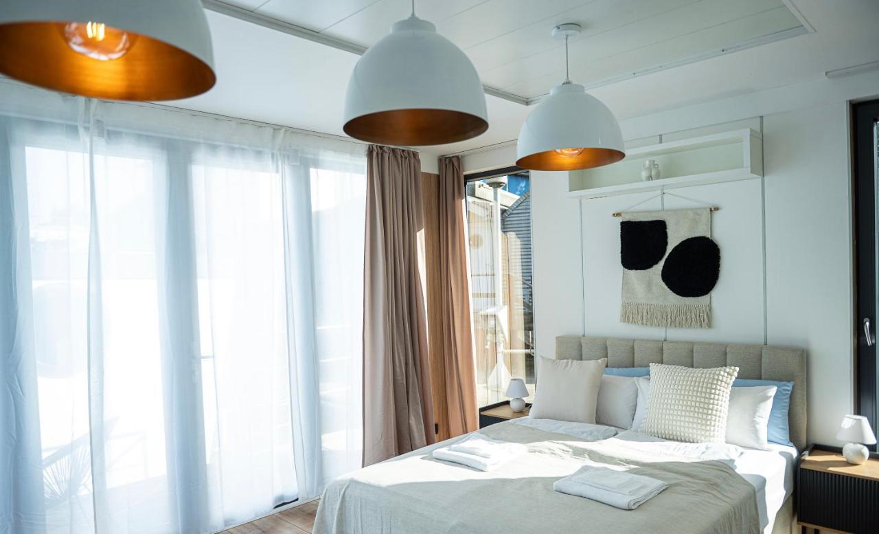 80qm Privates Hausboot In Hamburg-mitte Hamburgo