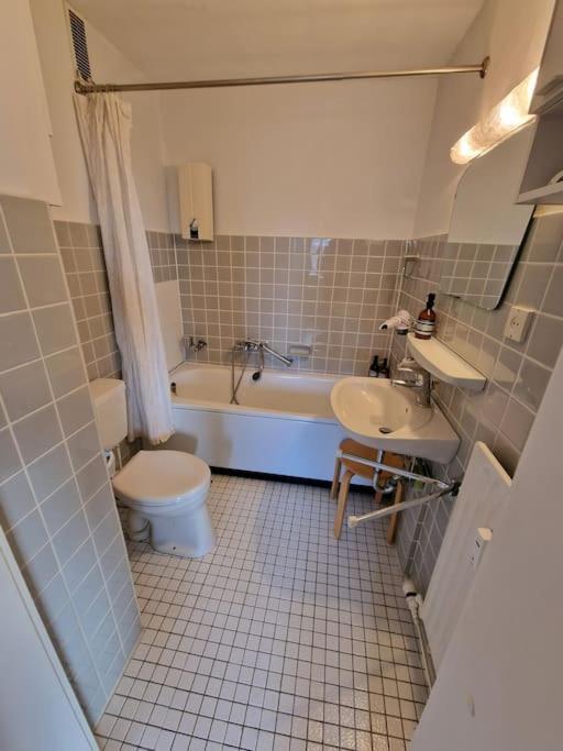 River View Apartment *
