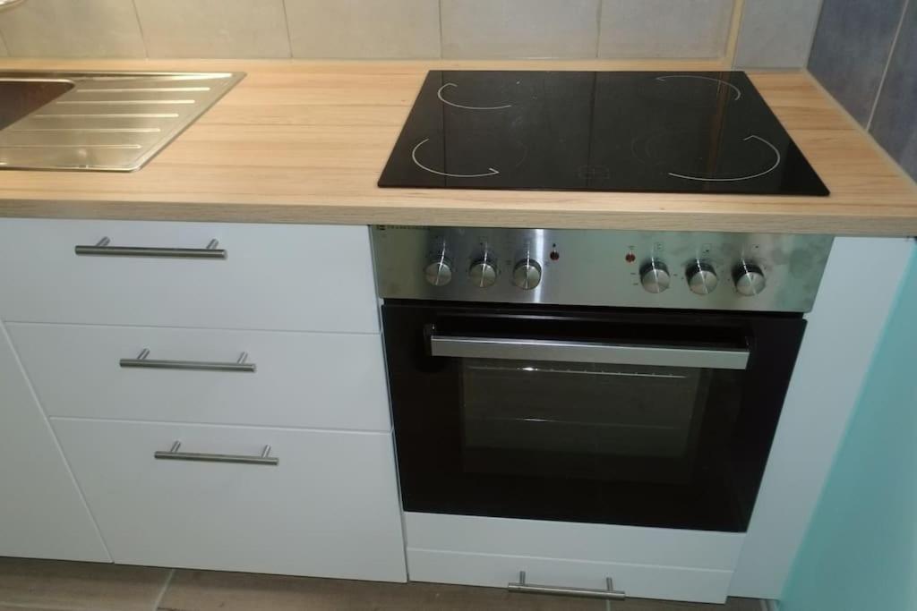 Appartement Volksdorf 2 Zimmer, 3 Betten, Souterrain Hamburg-Harburg