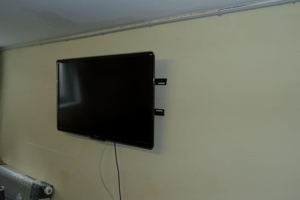 Volksdorf 2 Zimmer, 3 Betten, Souterrain *