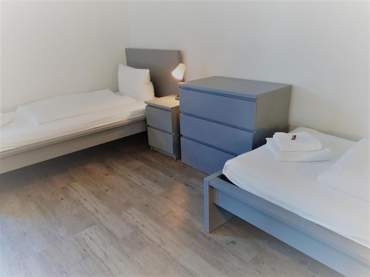Apartamento Mehrbett-apartment 1 Citynah, Einfache Ausstattung Hamburgo