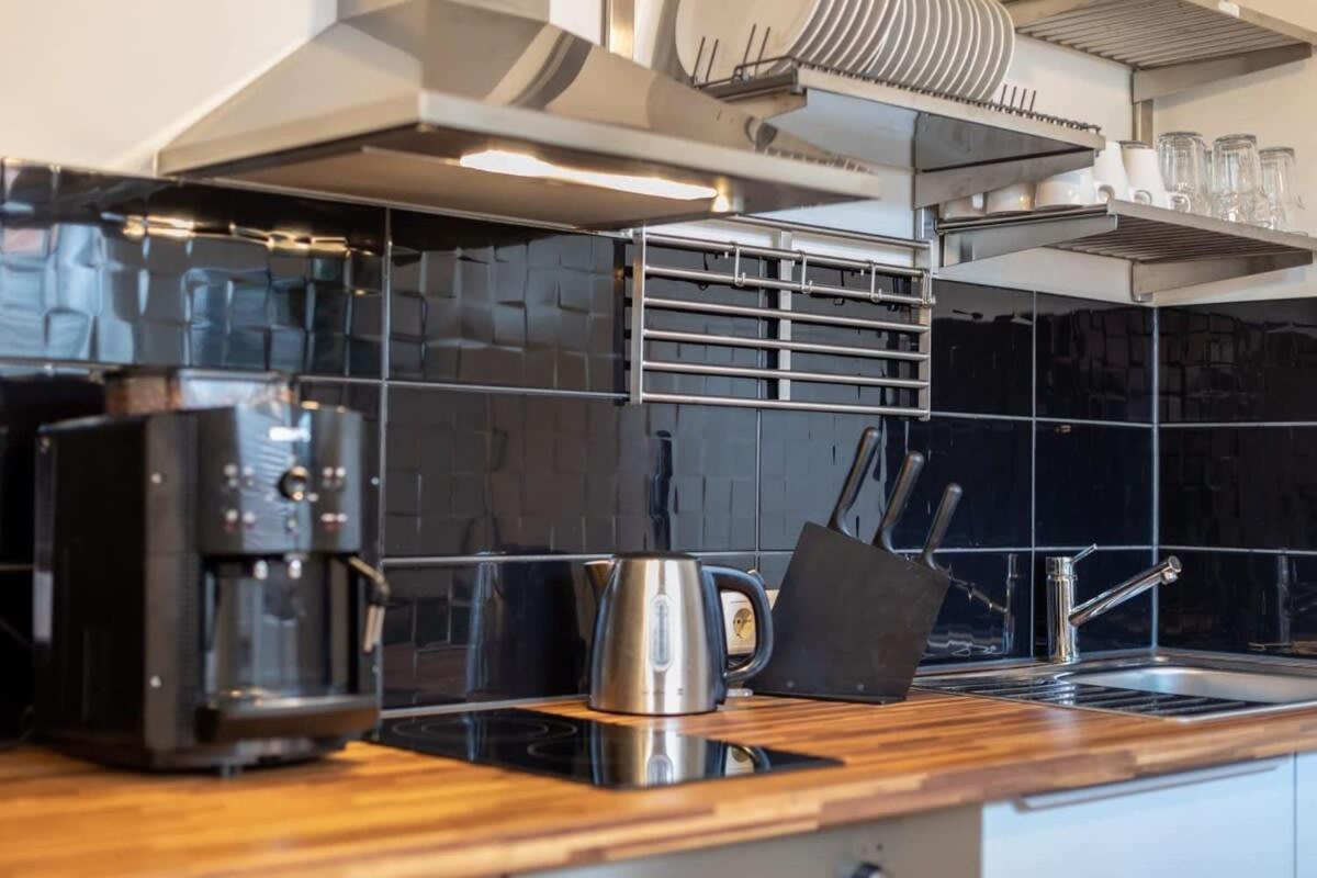 1 Schulterblatt-apartments For 6 Hamburgo
