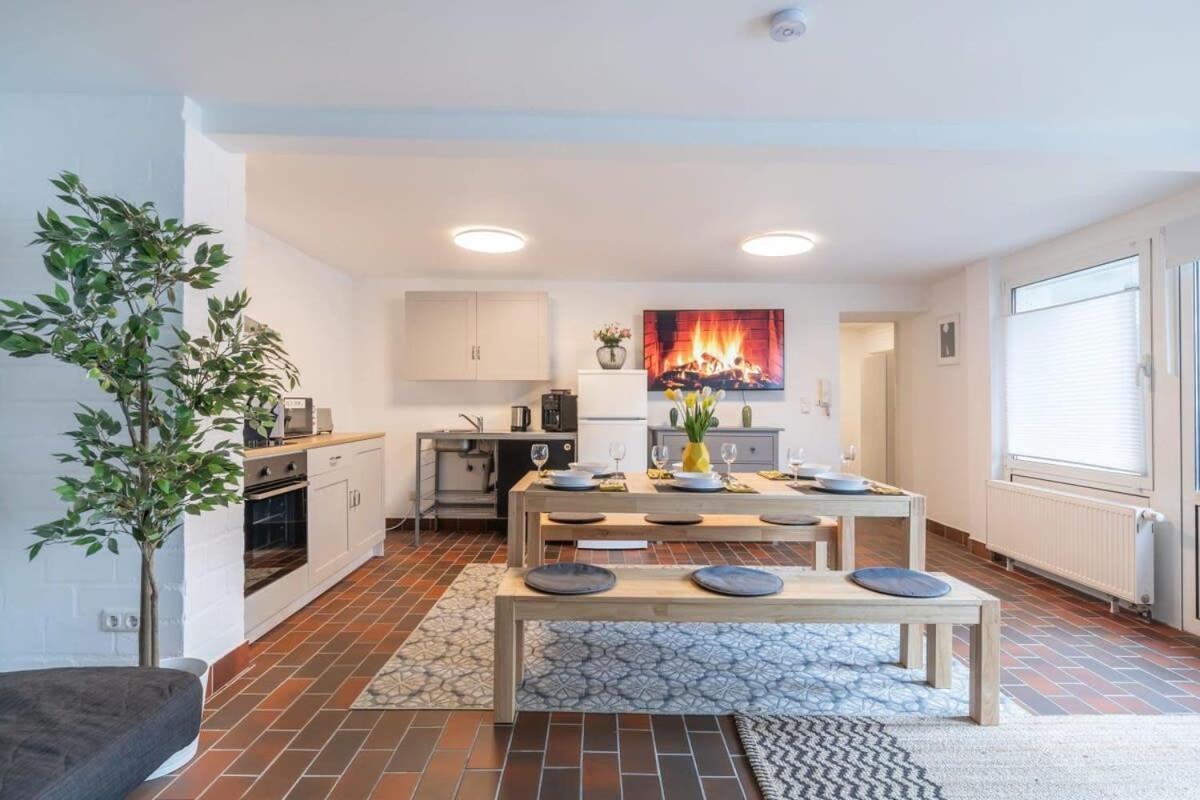 Hamburg City Apartment *