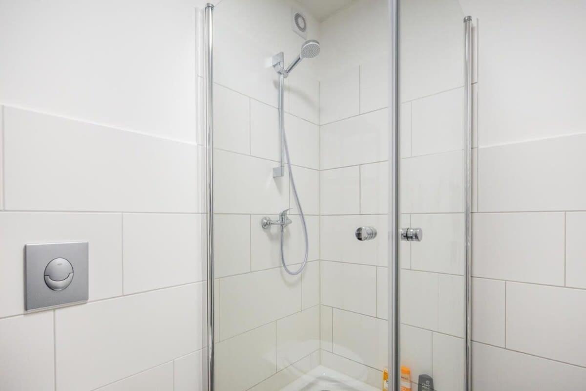 3 Bedroom In Great Location