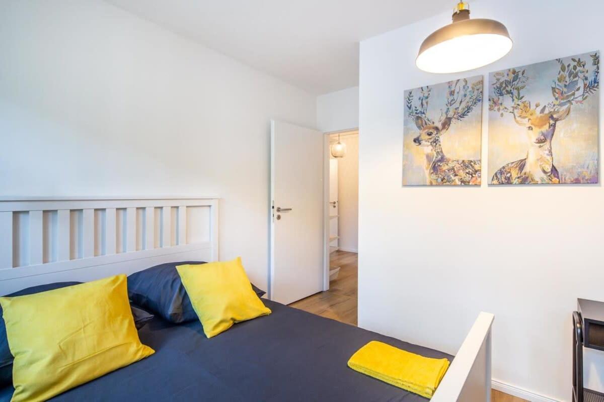 3 Bedroom In Great Location * Hamburg