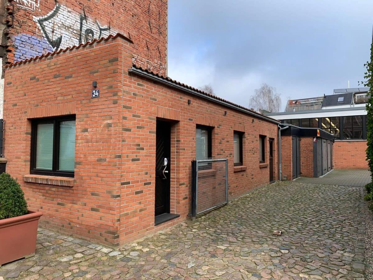 Cosy With Private Parking Hamburg