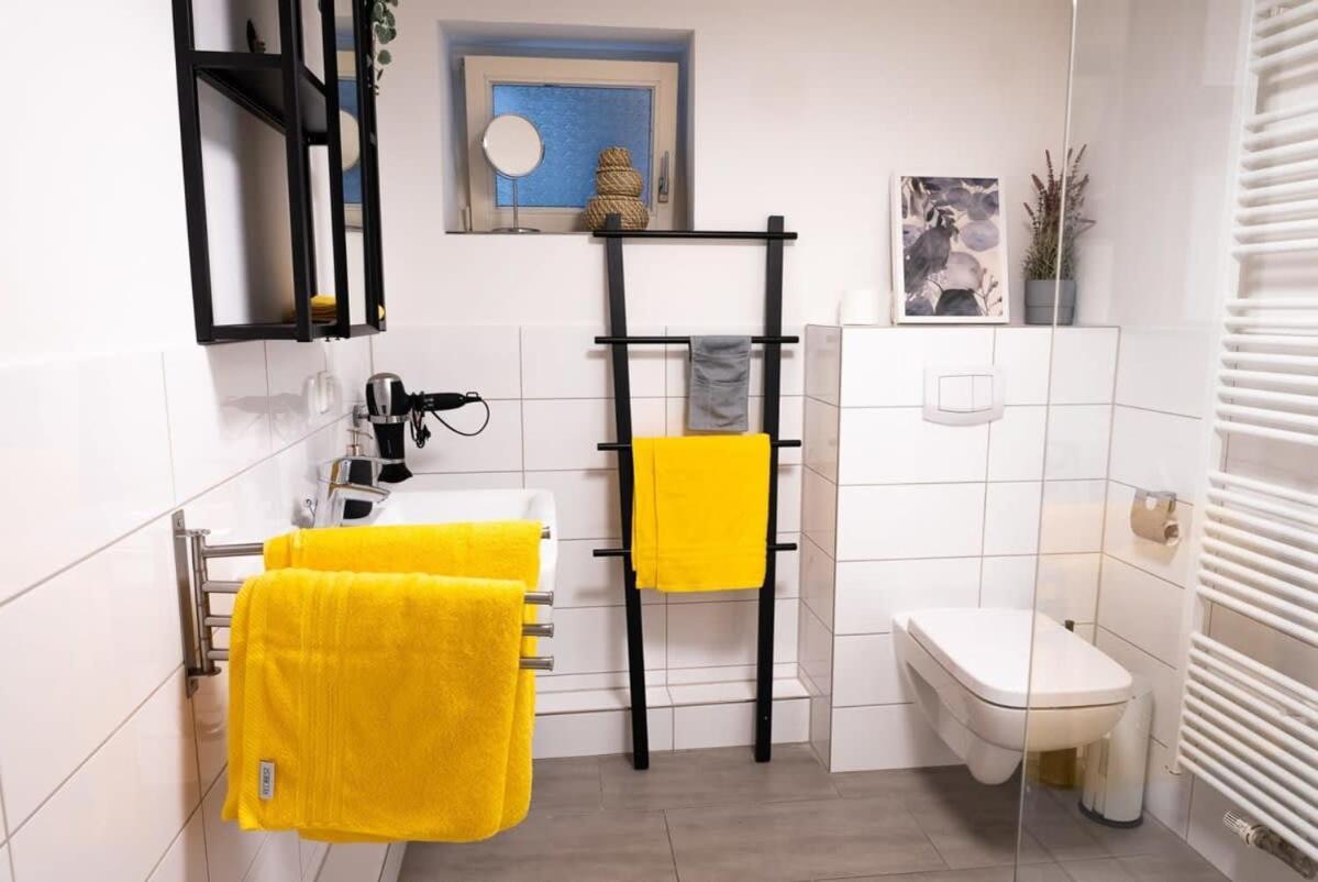 Altona - Three Bedrooms For Up To 10