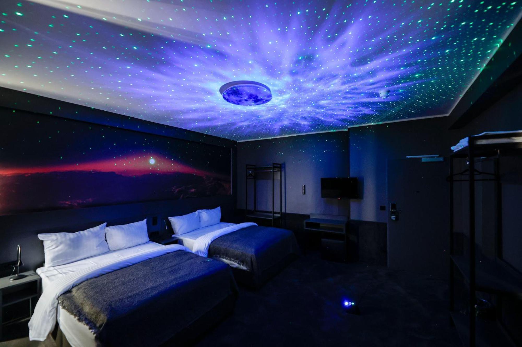 Sleephotels Cosmos Hotel