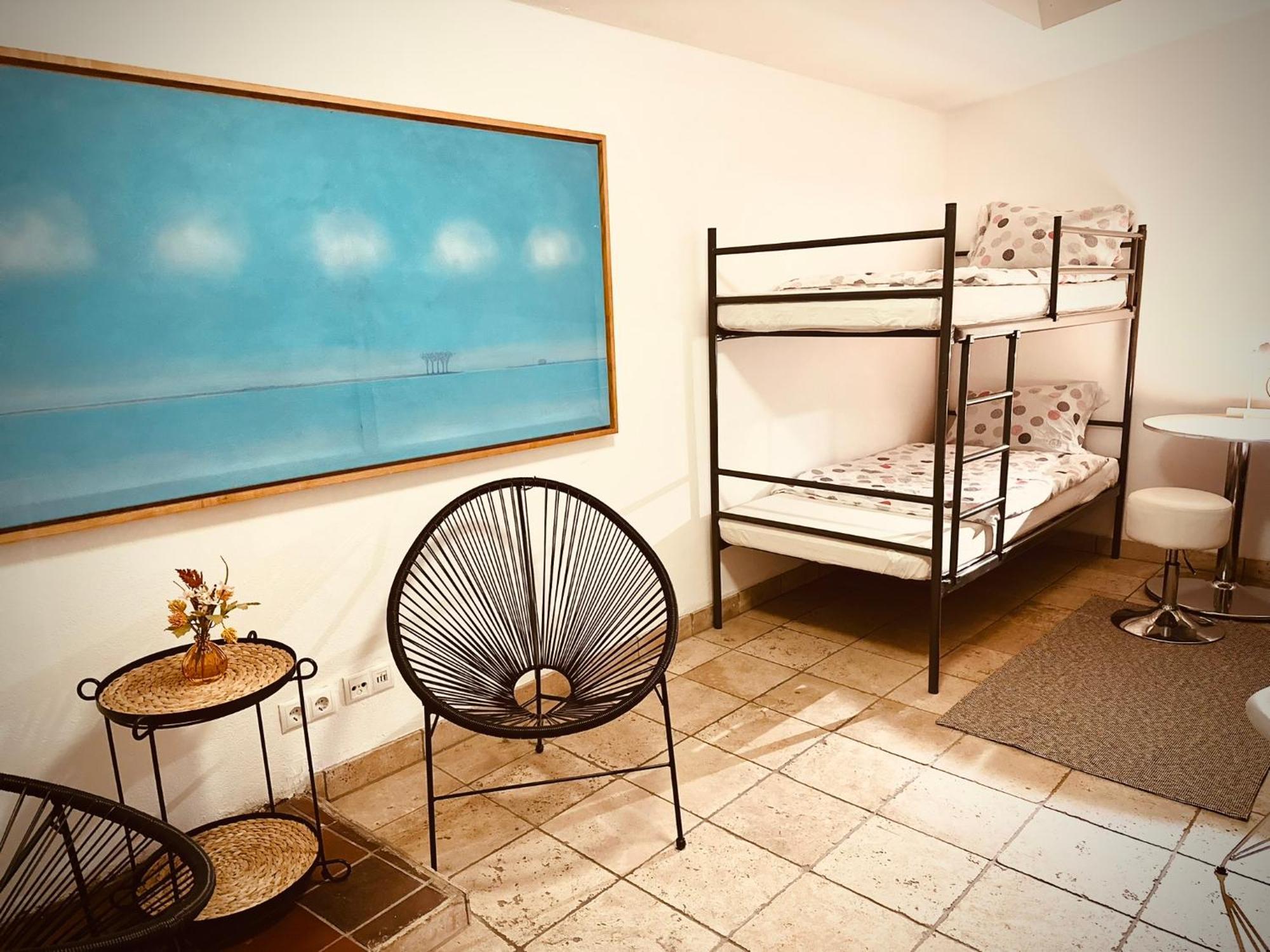 Stayinhostel *