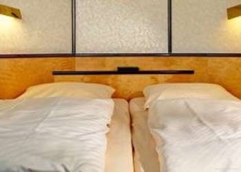 Hotel Senator
