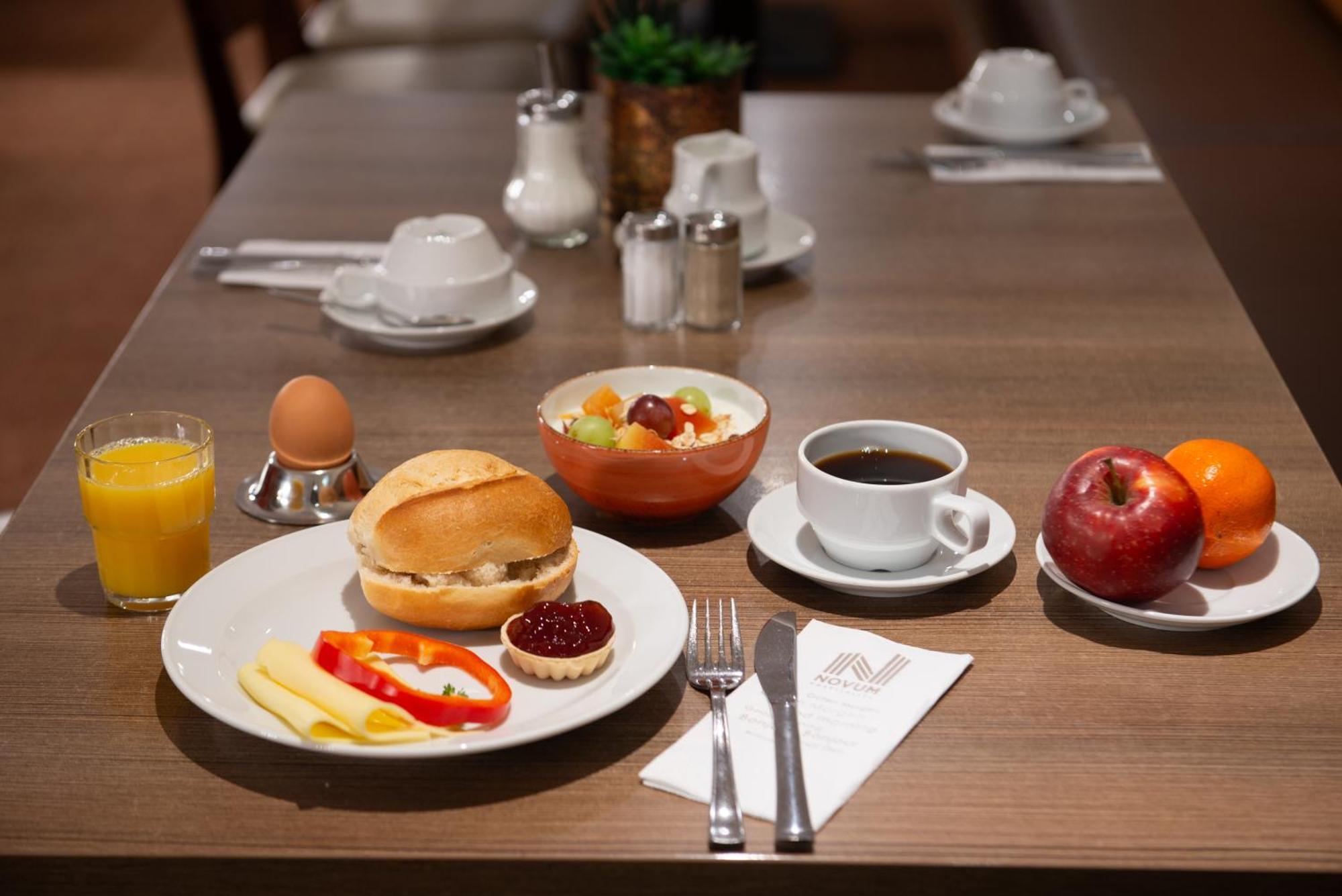 Hotel Graf Moltke 3*