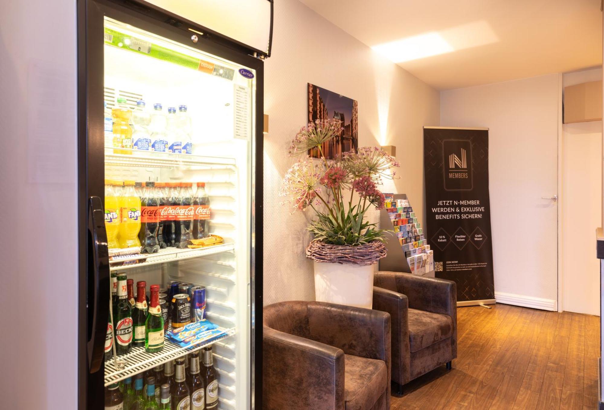 Continental Hauptbahnhof Hotel 3*