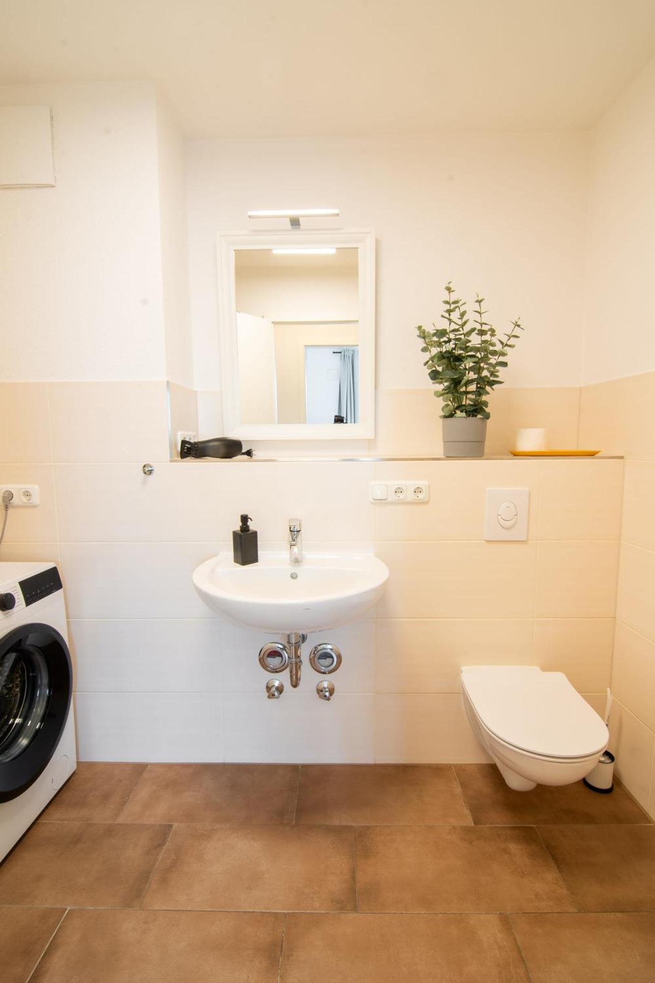 Apartment 4 Bedrooms For Up To 12 Guests