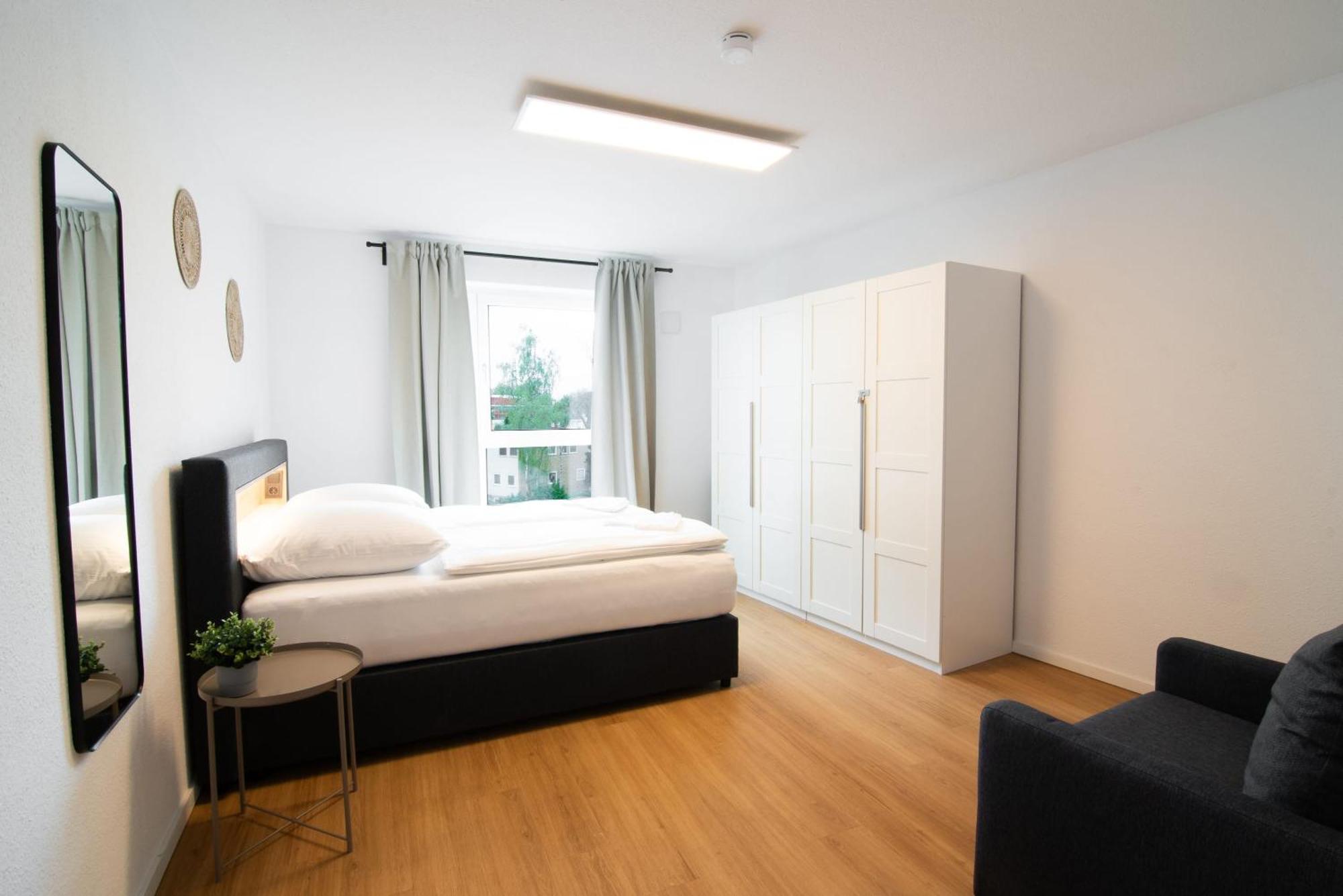 4 Bedrooms For Up To 12 Guests