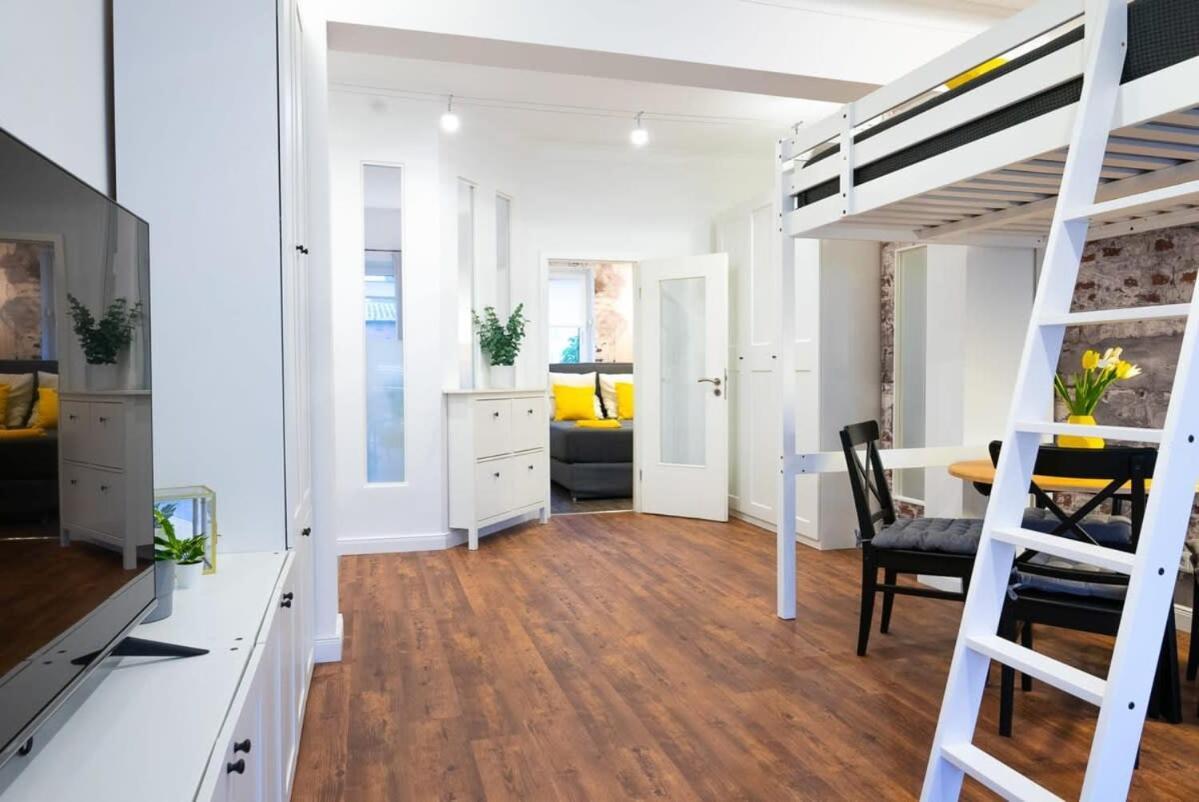 Shabby Chic In Ideal Location Appartement
