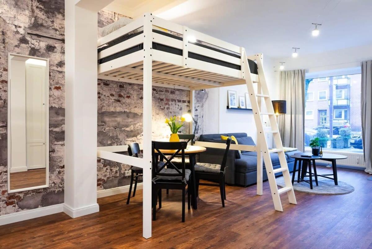 Shabby Chic In Ideal Location Hamburg-Harburg