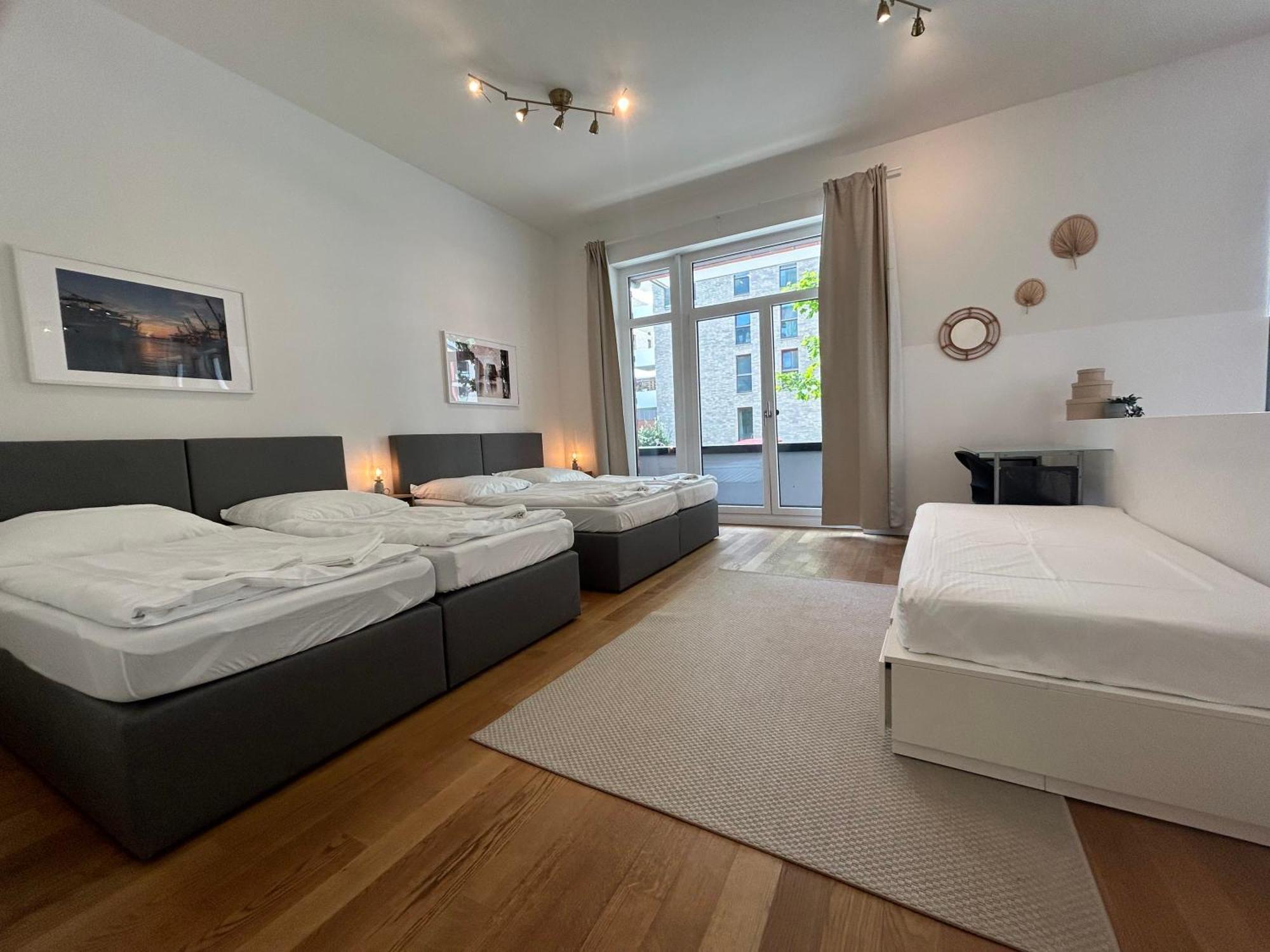 Grosszuegige In Der Naehe Vom Quartierpark Apartment