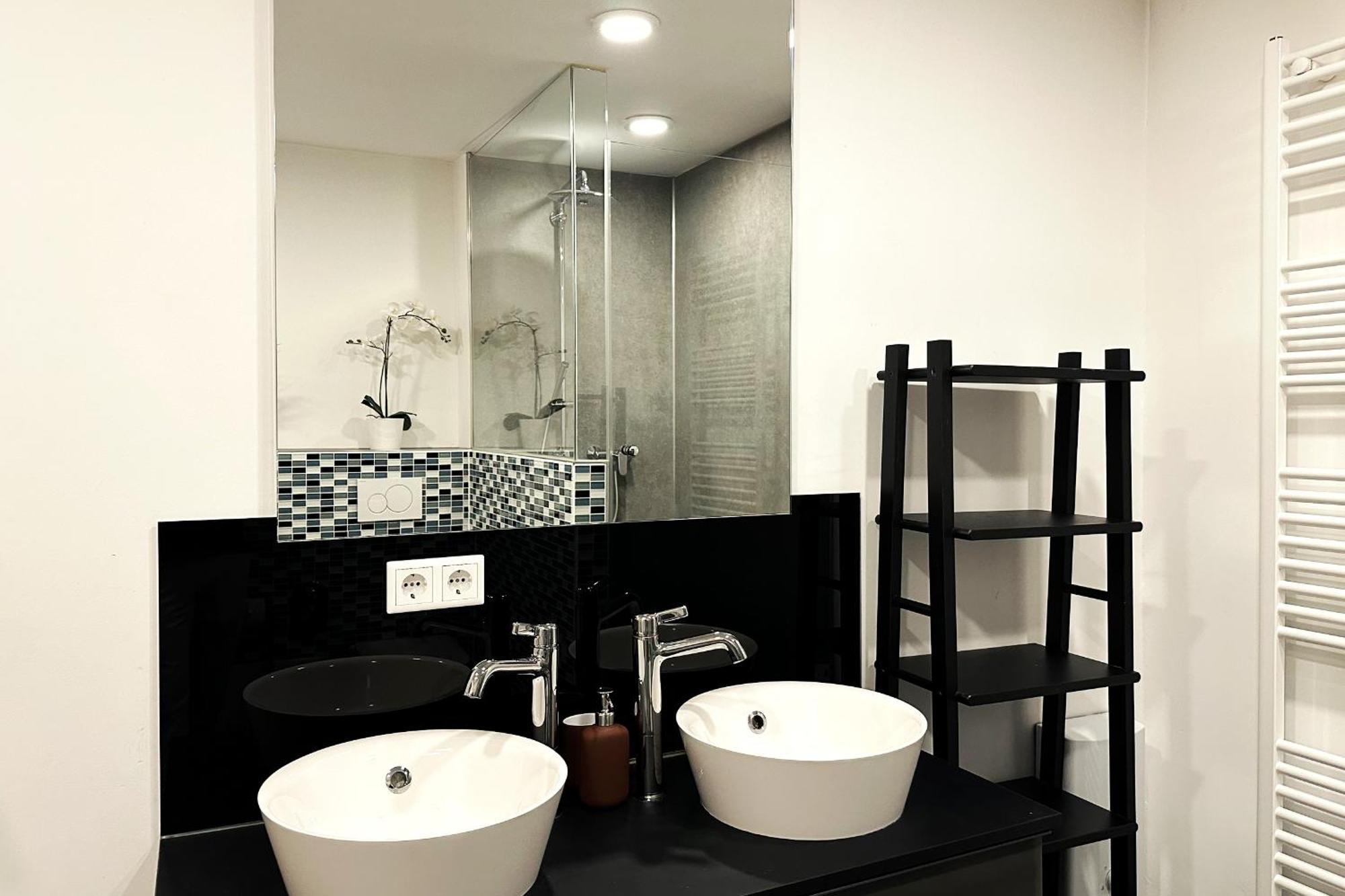 Apartment Exklusives Hafen-appartement Mit Whirlpool, Mit Wasserblick, City-nah & Eigenem Parkplatz Hamburg