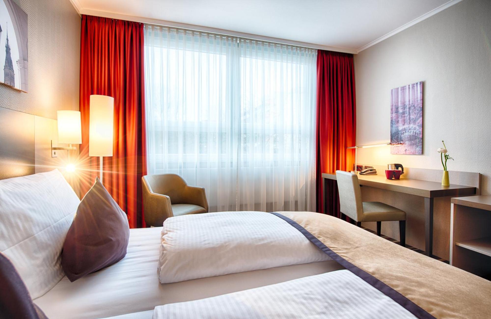Leonardo Nord Hotel 4*