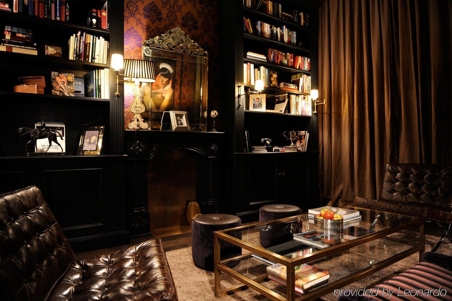 The George Hotel 4*