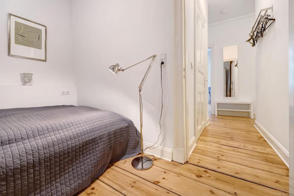Apartment Wunderschoene 3 Zimmer Wohnung!