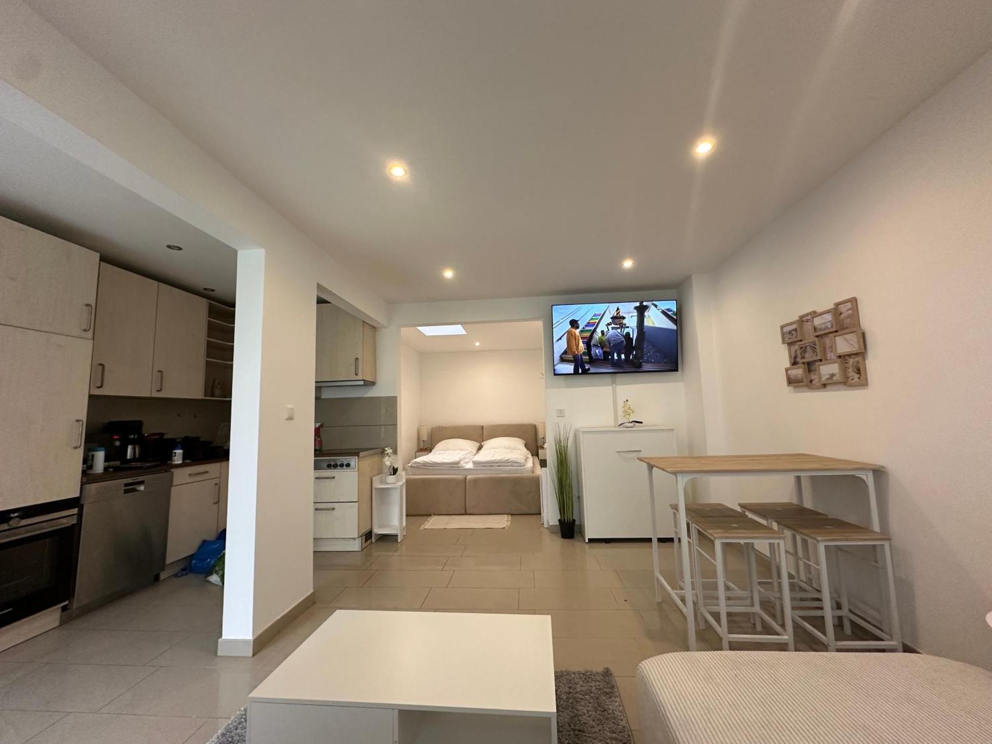Luxus Wohlfuehloase Airport Ferienhaus *