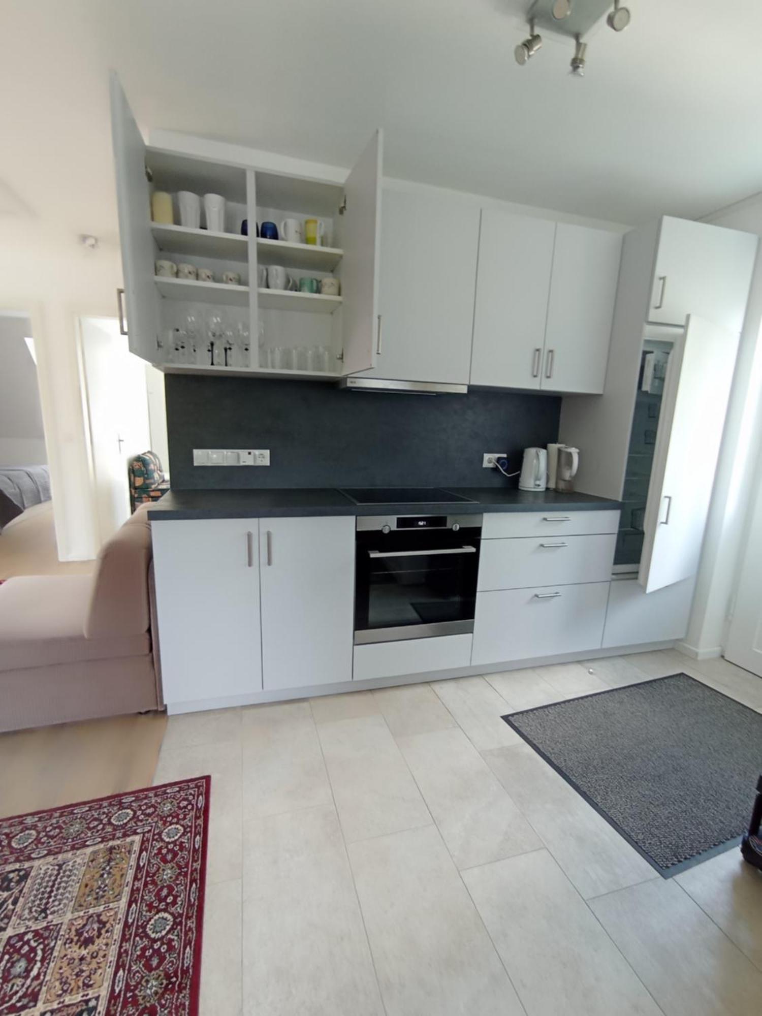 Peaceful Apartment- 3 Zi- Loggia & Garden In Blankenese- * Hamburg