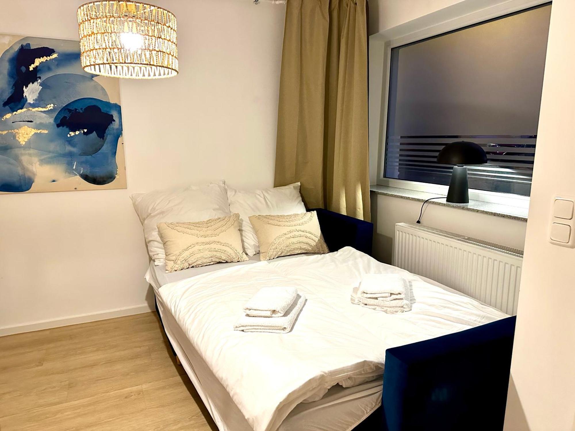 Stylisches 2-zimmer Ambient In Alsternaehe Mit Kingsize-bett & Schlafsofa Apartamento Hamburgo