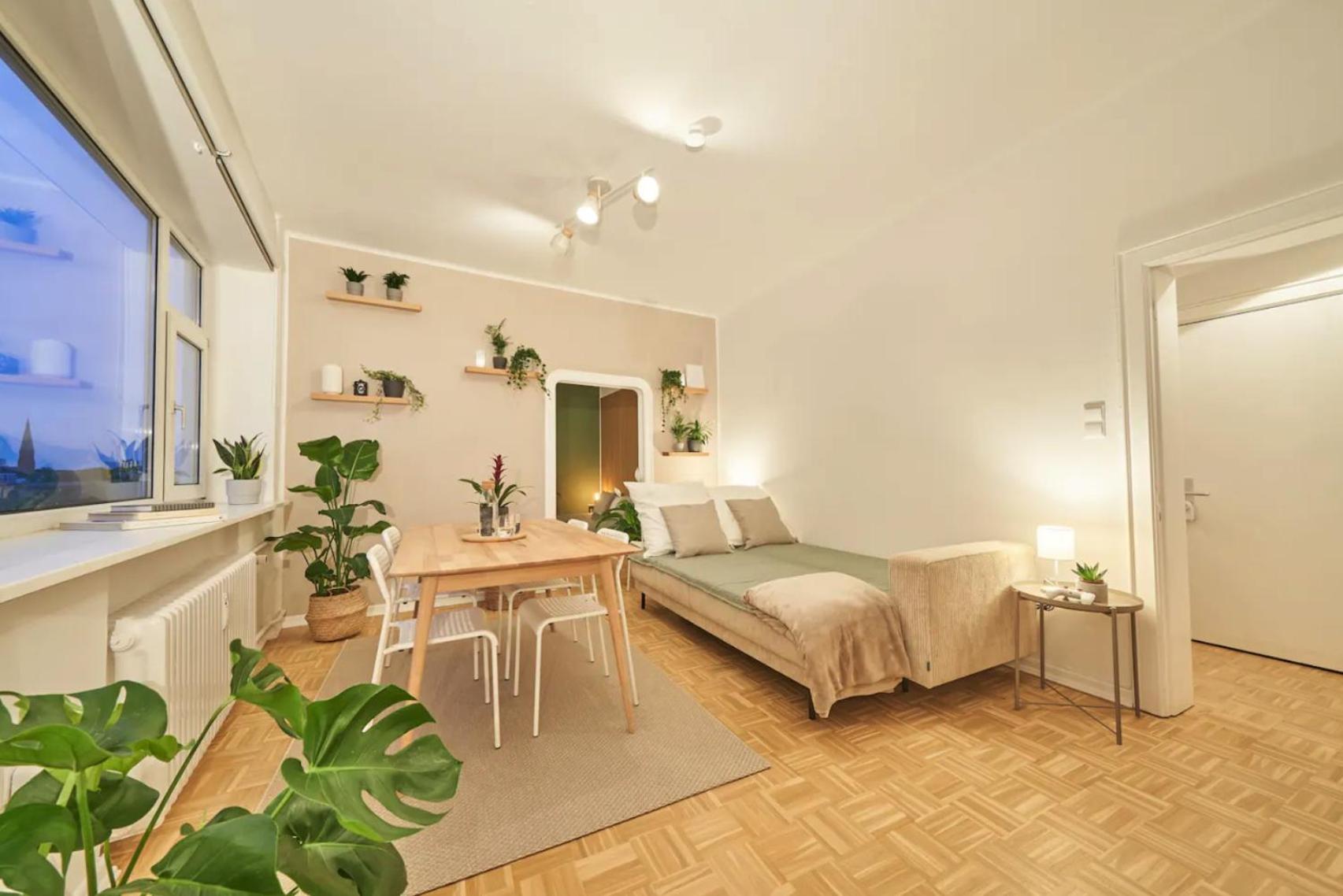 Live In The Heart Of Hamburg. Hamburg-Harburg