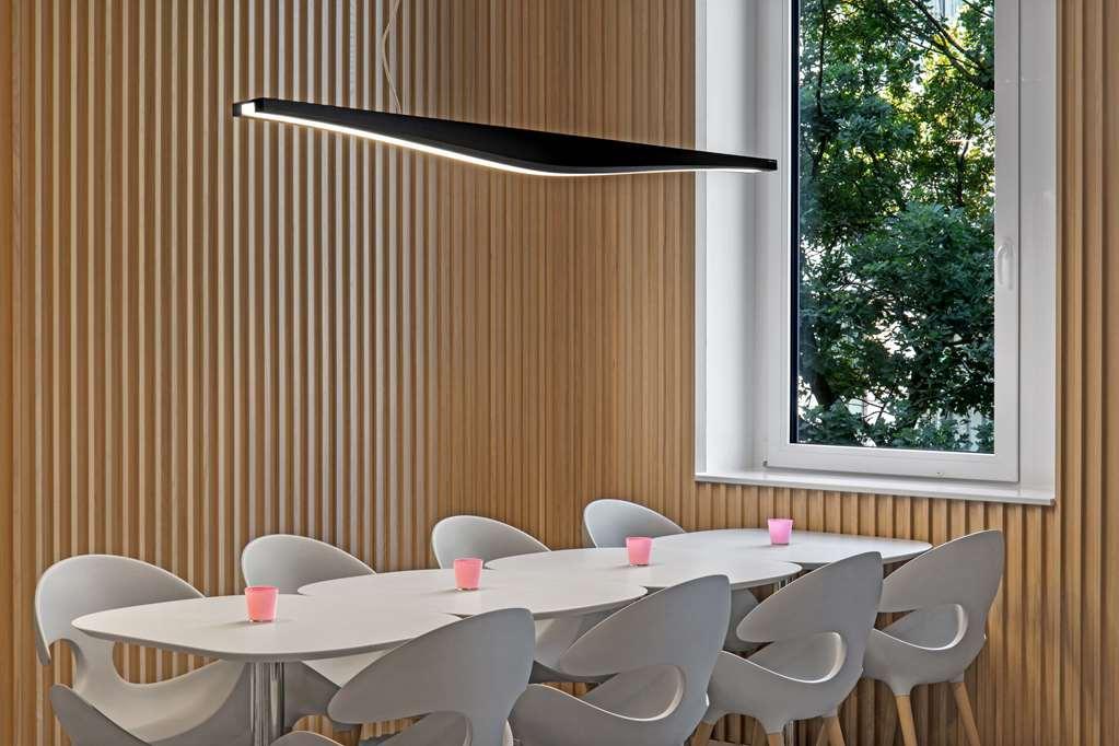 Hotel Prize By Radisson, St Pauli 3*