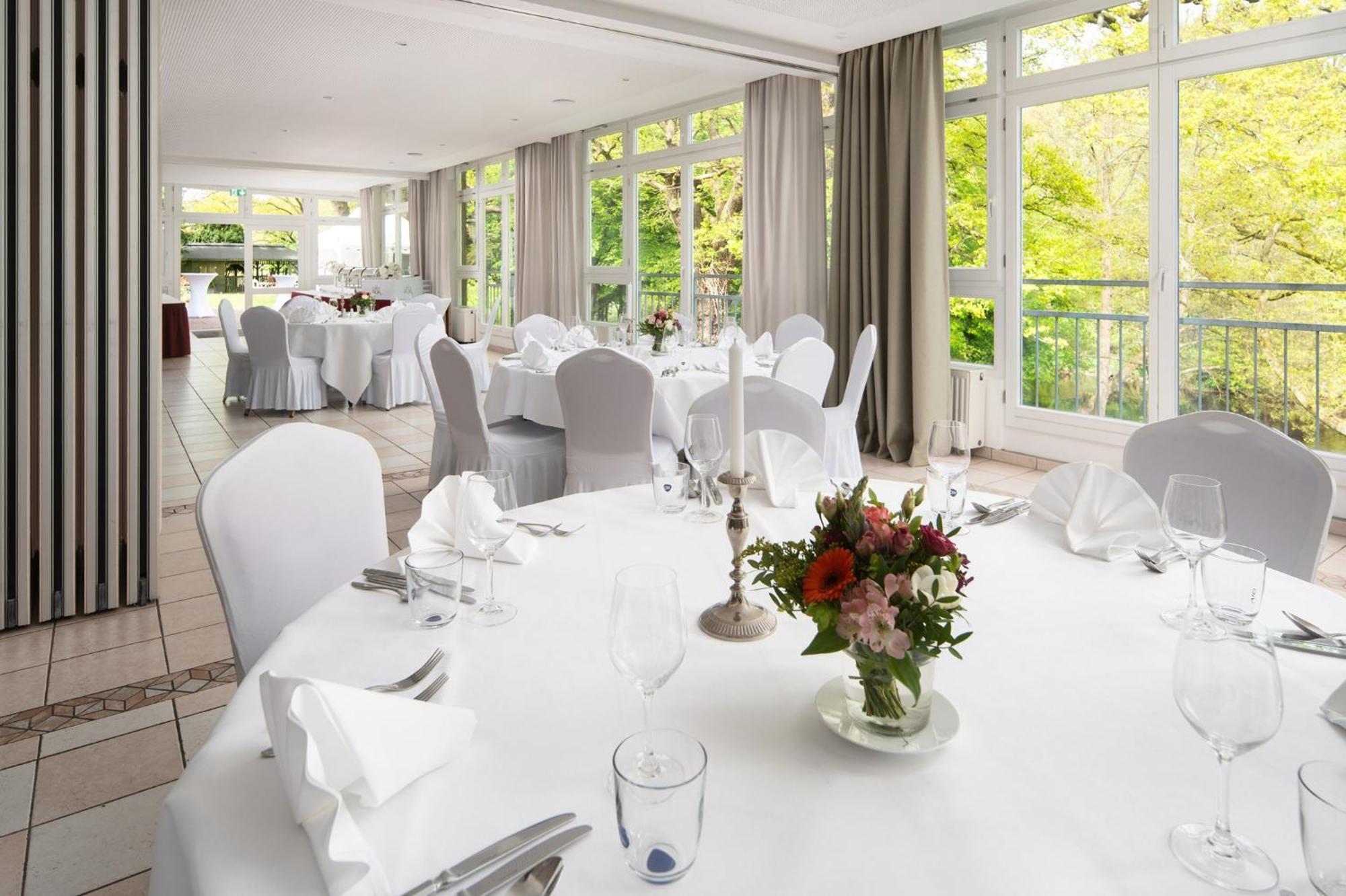 Kleinhuis Hotel Mellingburger Schleuse Hamburgo
