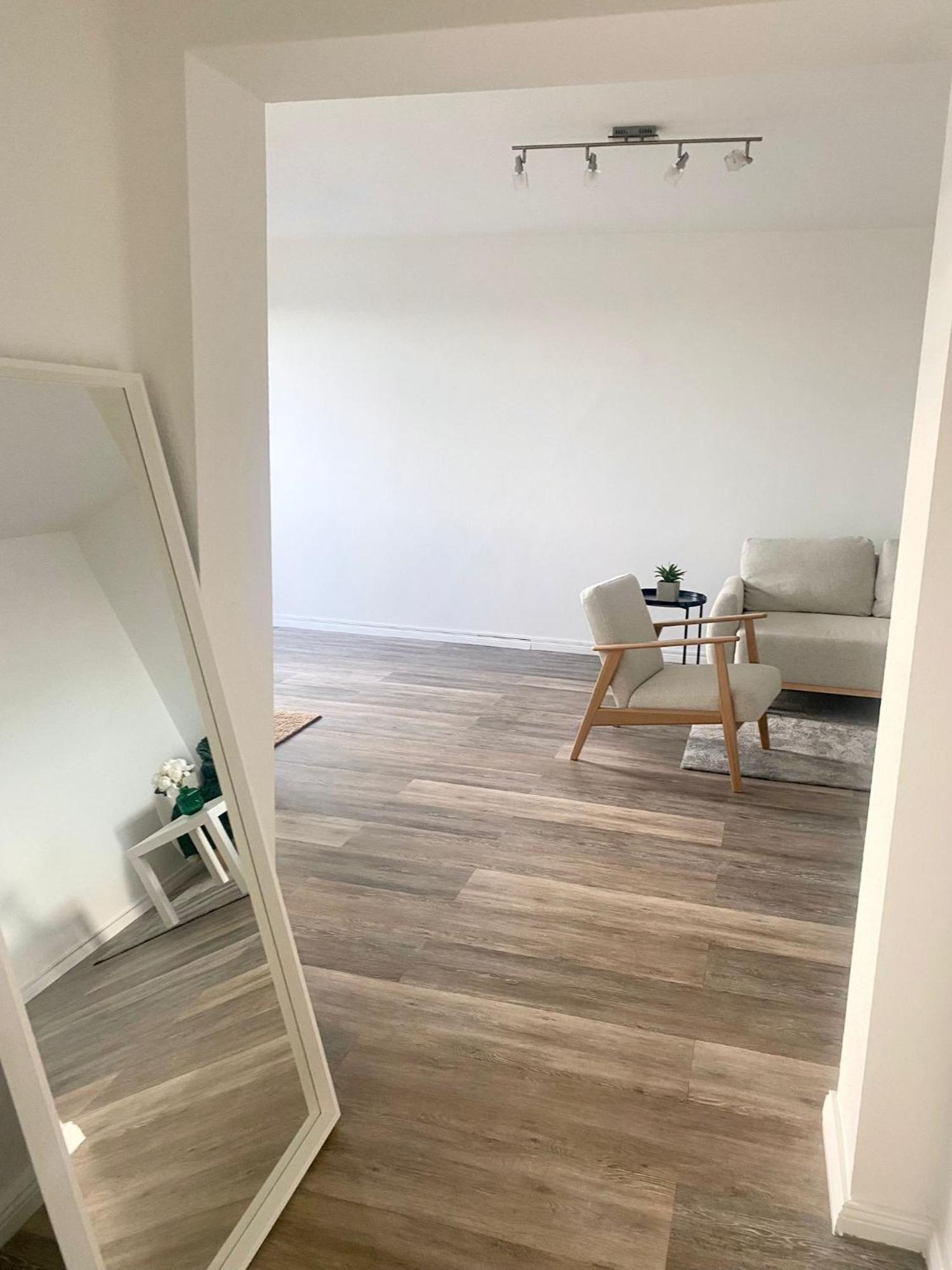 Zentrales Neues Apartment *