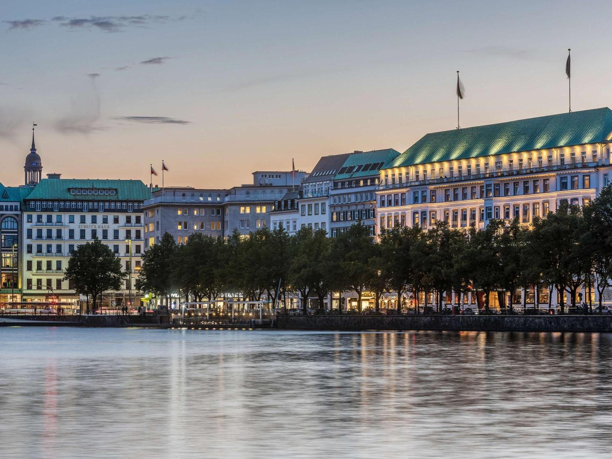 Fairmont Vier Jahreszeiten 5*