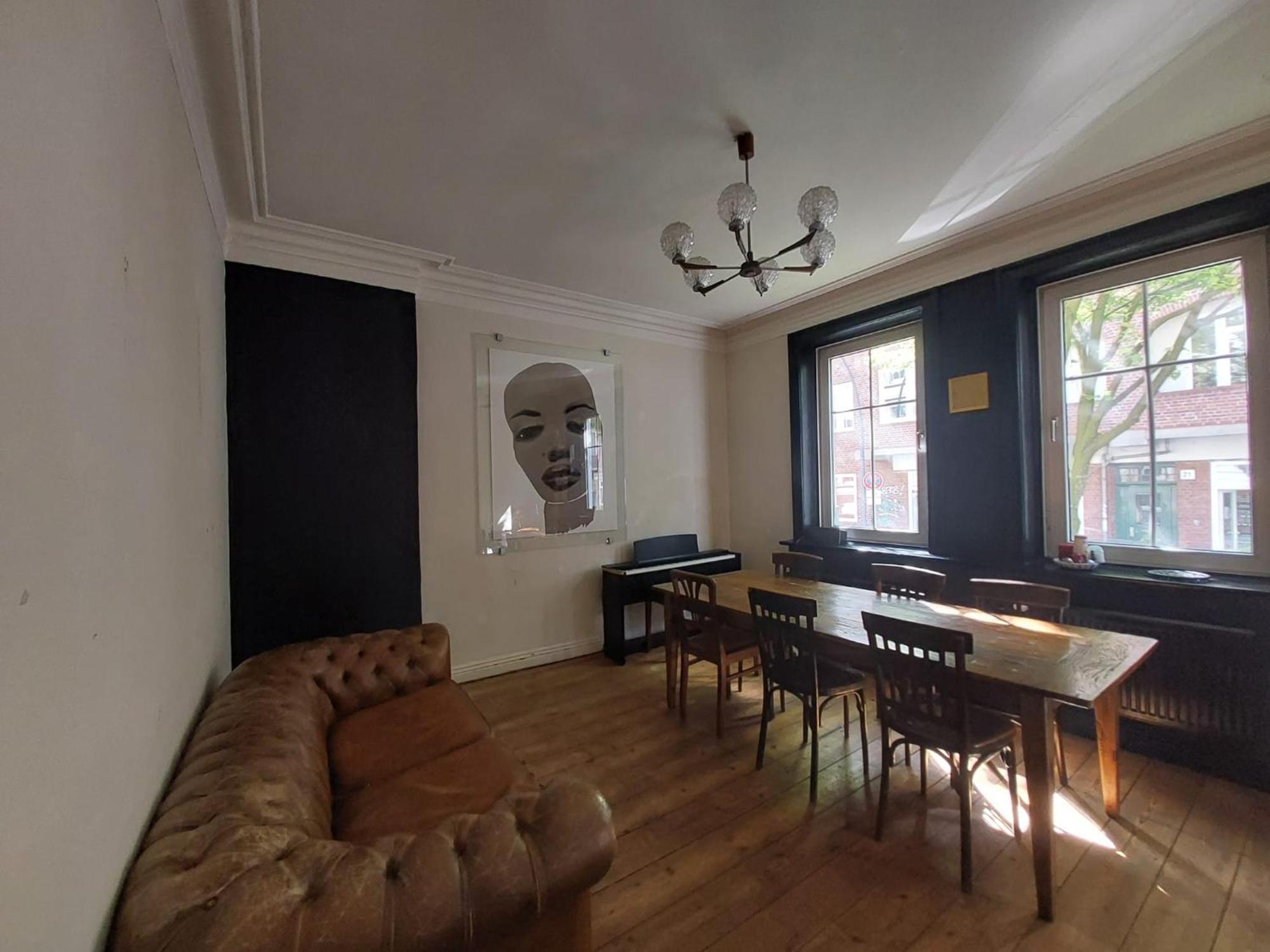 Apartment Family Friendly Funhouse Centrally Located In Ottensen Hamburg
